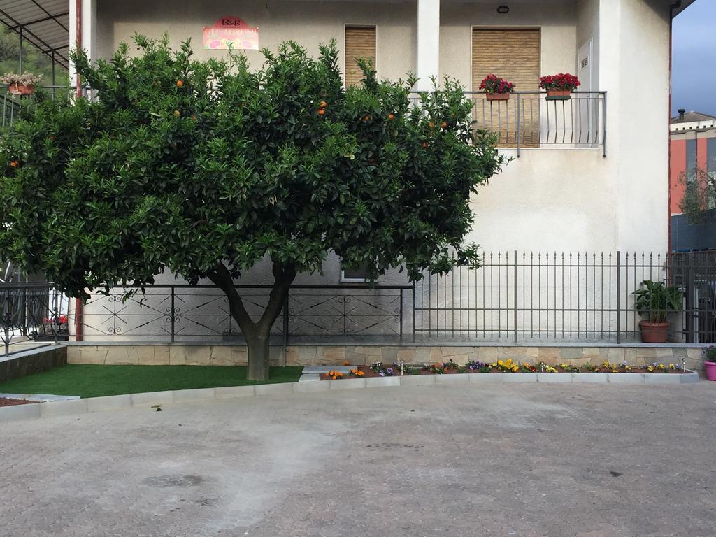 Gli Agrumi Giustenice Luaran gambar
